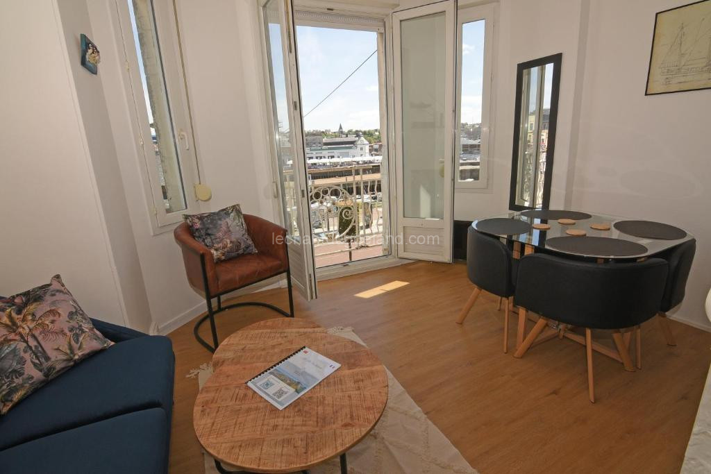 Photo de L'Ango appartement triplex vue port